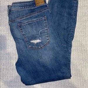 American eagle high waisted jeans